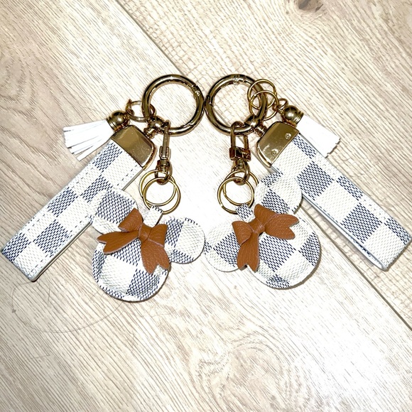 Accessories - TWO KEY CHAINS! KEY FOBS! YOU ARE BUYING TWO!